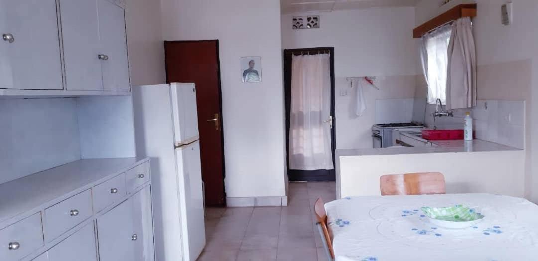 Bed and breakfast Centre D'Accueil Casa Dell'Annunciazione Rusizi- Kamembe- Cyangugu -Rwanda Extérieur photo